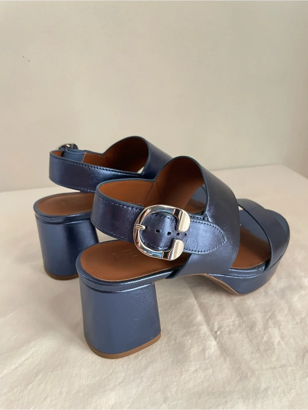 Aerosoles Camera Metallic Blue Block Heel Platform Sandals 8